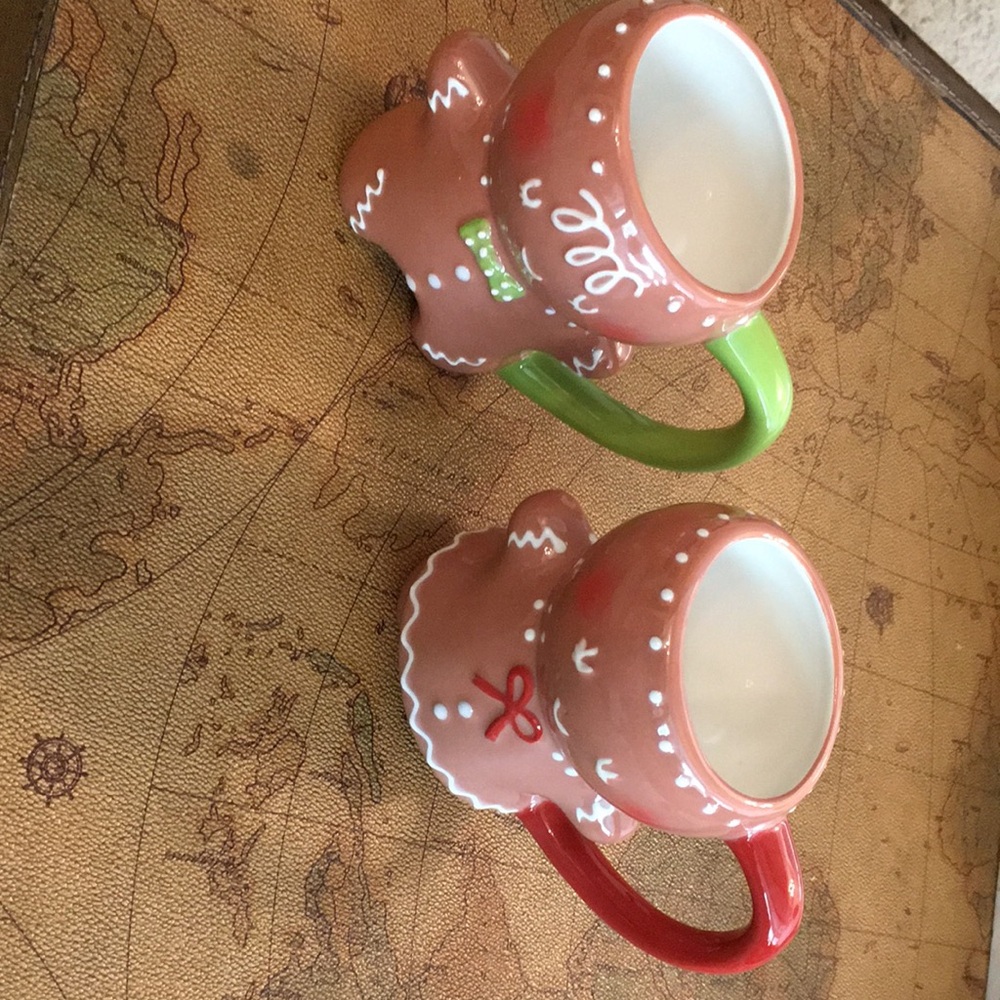 Gingerbread Man Mugs with Green and Red Handles (set of two ) NWOT - Picture 9 of 10
